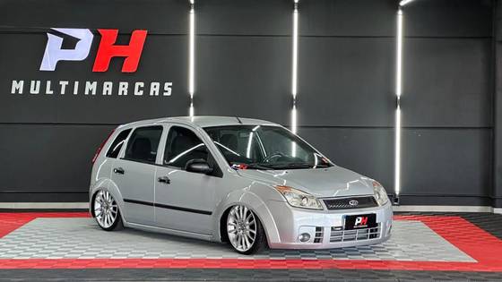 FORD FIESTA 1.0 MPI CLASS 8V FLEX 4P MANUAL FORD FIESTA 1.0 MPI CLASS 8V FLEX 4P MANUAL